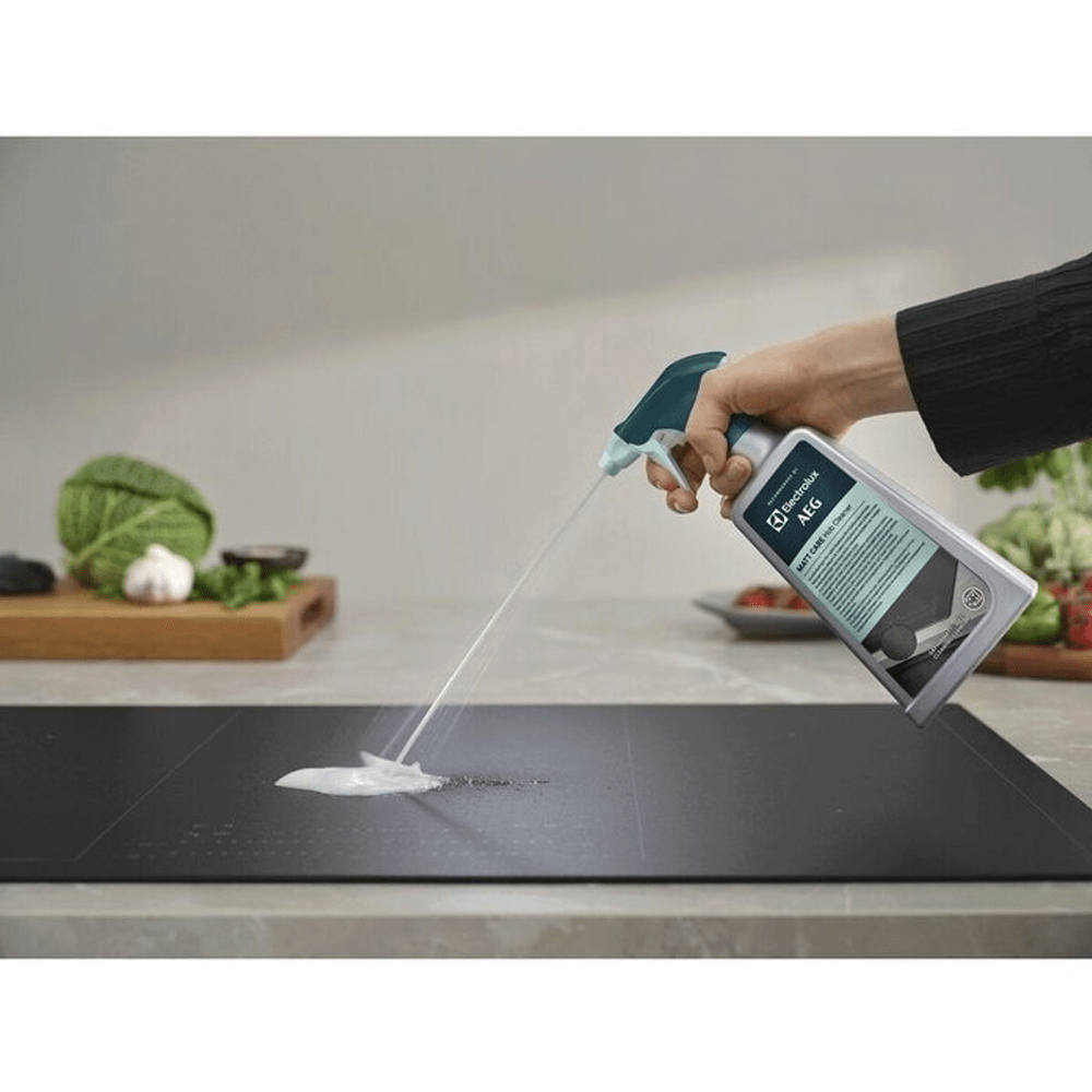 Electrolux SaphirMatt® Nettoyant Plaque de Cuisson M2HCMC01 (500 ml)